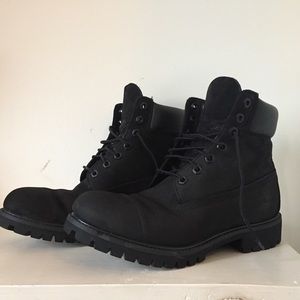 Men’s Black Timberland Boots Size 8M Like New